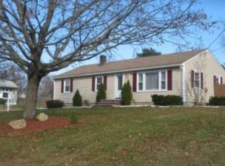 6 Marianne Dr, Plaistow, NH 03865