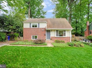 11202 Dewey Rd, Kensington, MD 20895