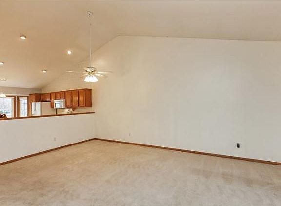 4th image of 804 136th St W