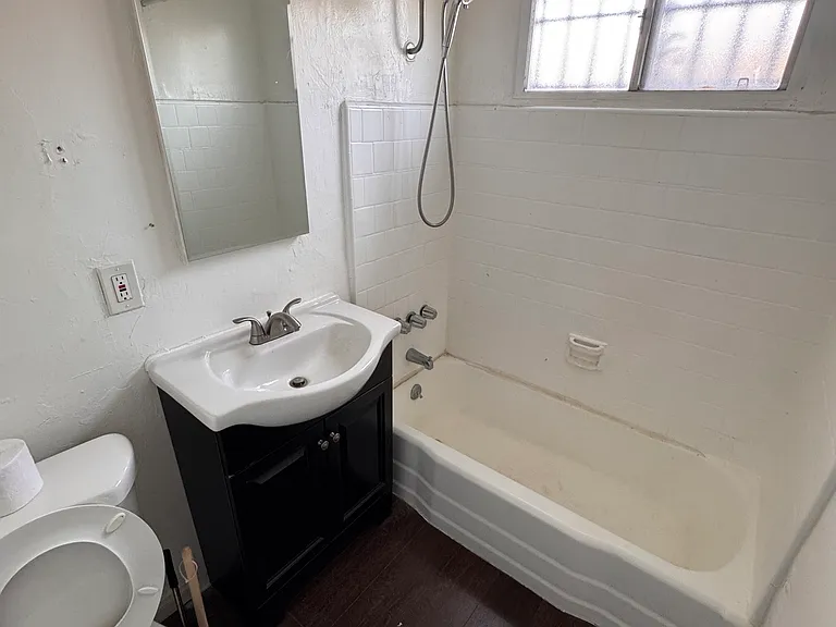 12508 Short Ave #1 — Photo 11