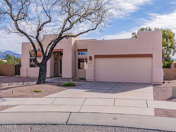 2nd image of 8777 E Desert Lupine Pl