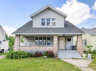 1011 Burton St SE, Grand Rapids, MI