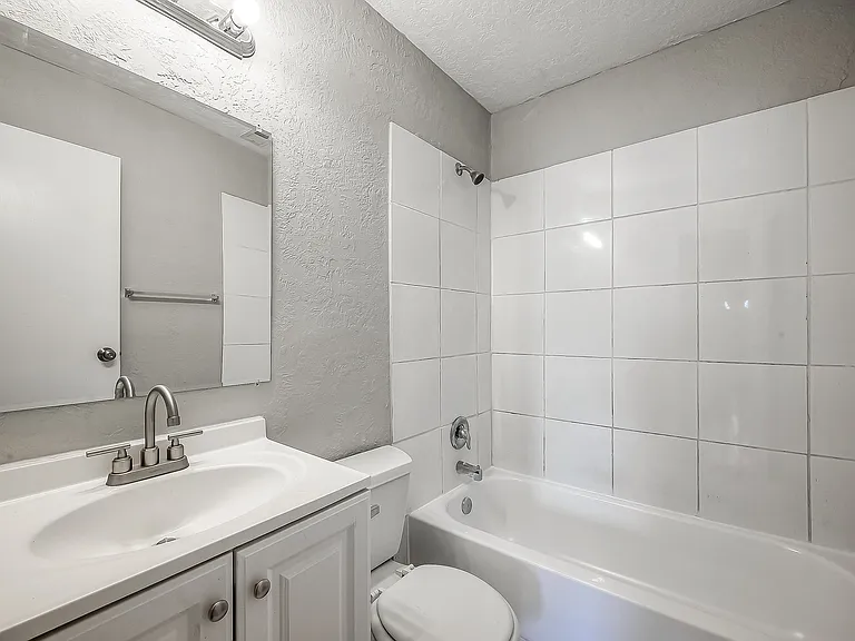 5210 Russelville Rd — Photo 25