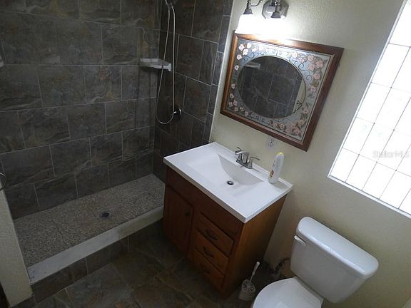 5th image of 2919 N 62nd St