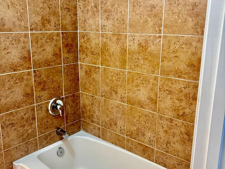 5215 Center St #105 — Photo 16