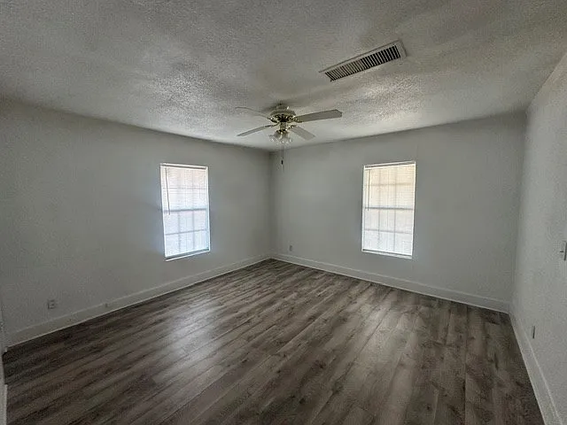 1322 N Lincoln Ave — Photo 11