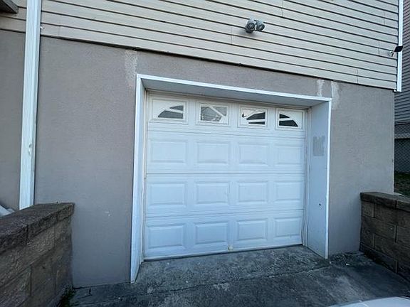 2nd image of 14B Cliff St