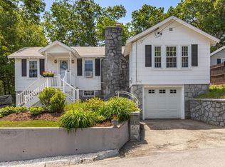 2 Edwards Ave, Westford, MA 01886