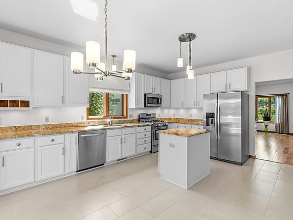 2nd image of 17432 Tessmer Ct