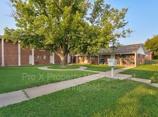 2929 E University St UNIT 6, Springfield, MO 65804
