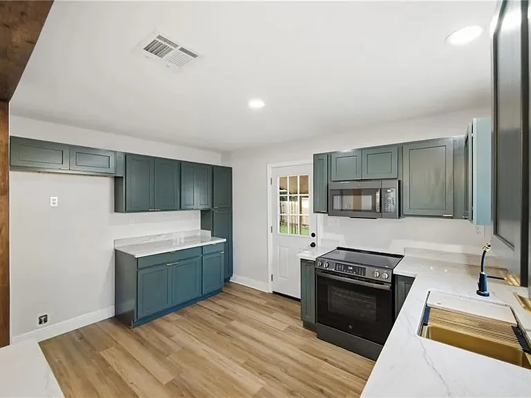 7223 Friscoville Ave — Photo 4
