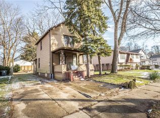 819 Carlysle St, Akron, OH 44310