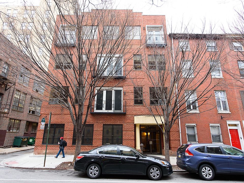 1st image of 1337 Pine St #302