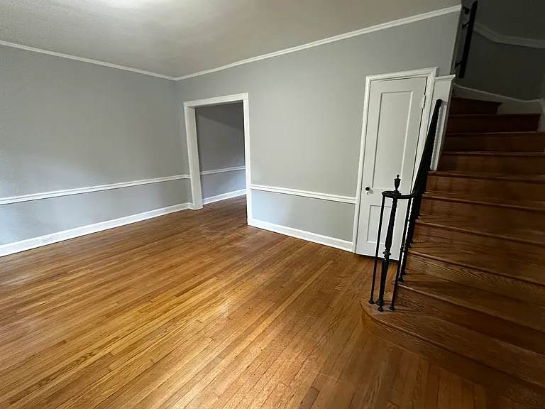 4414 Reservoir Rd NW — Photo 4