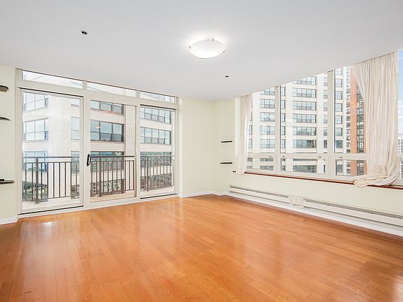 3rd image of 1111 S Wabash Ave APT 2503