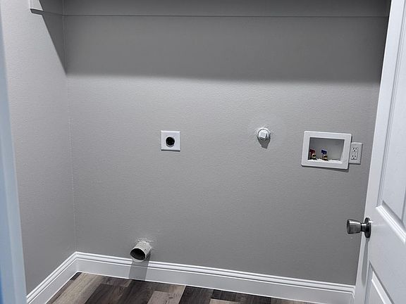 5th image of 238 Marianne Cir