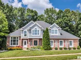 2919 W Windpointe Dr, Peoria, IL