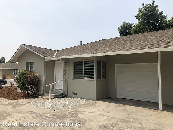 2nd image of 920 Princess Anne Dr
