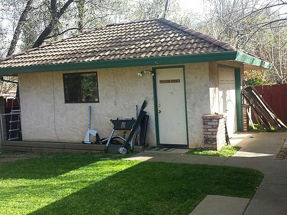 3rd image of 3631 Sunwood Dr