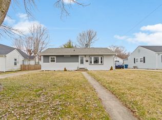 1211 N 15th St, Noblesville, IN 46060