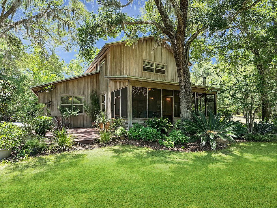 1st image of 280 Moccasin Creek Ln