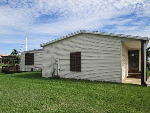 3rd image of 5407 River Bay Dr