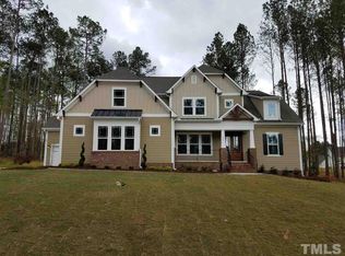 438 Rockport Dr, Clayton, NC 27527