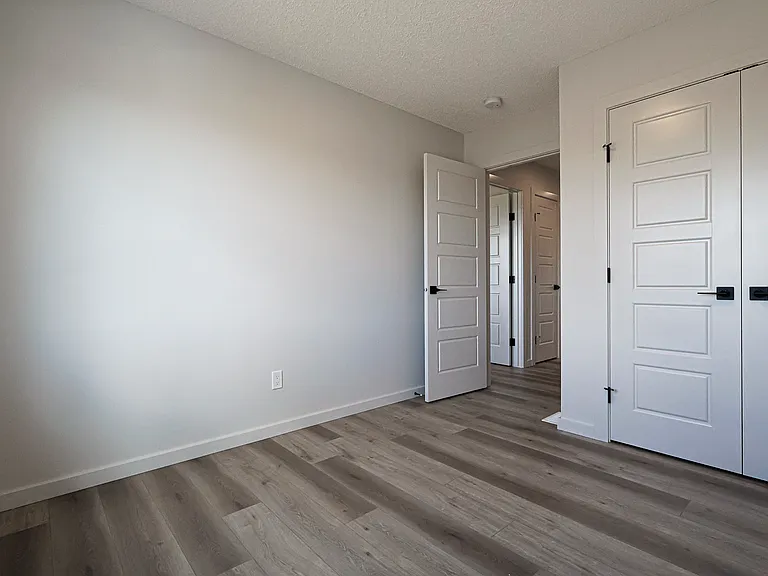 114 Greenfield Way — Photo 16