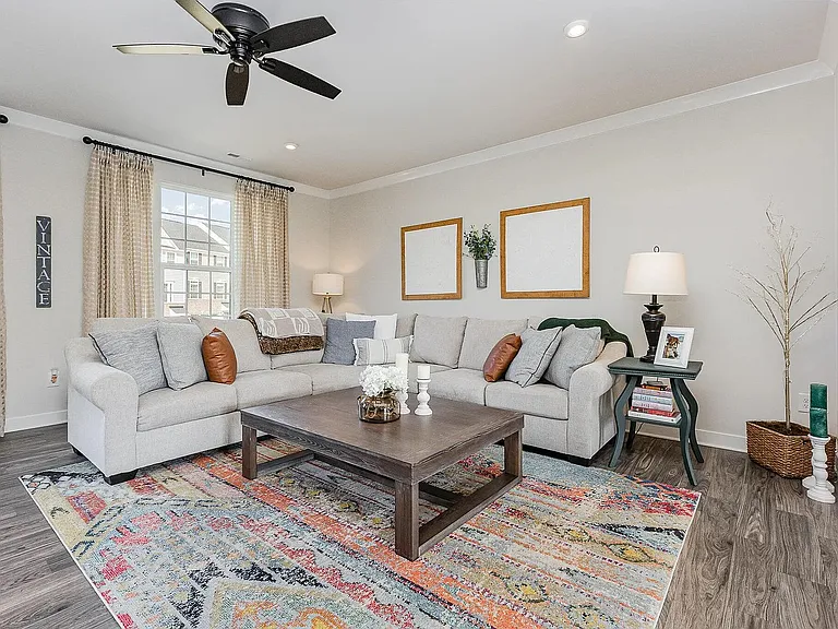 235 Misty Pike Dr — Photo 7
