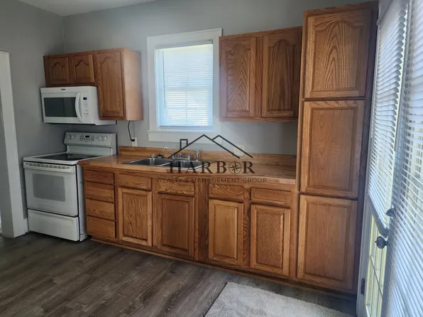 808 2nd Ave SW, Austin, MN 55912