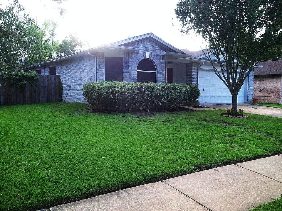 1st image of 20003 Bambiwoods Dr