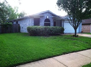 20003 Bambiwoods Dr, Humble, TX 77346