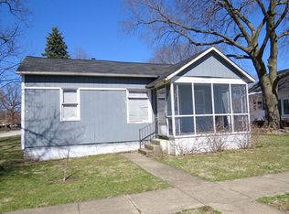 221 W Watson St, Forrest, IL 61741