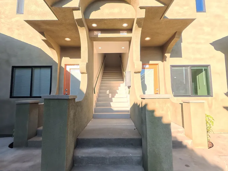 123 S Avenue 63 — Photo 37