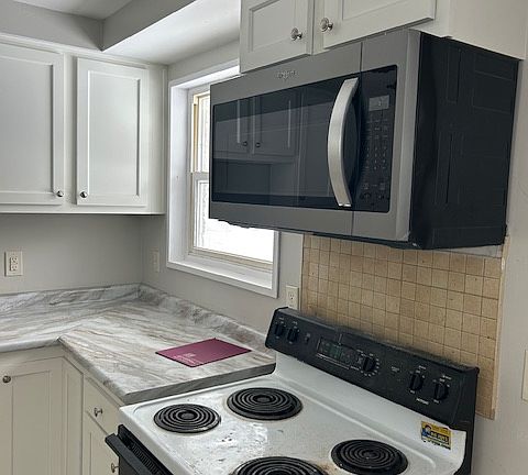 3rd image of 3117 W Northgate Dr #2