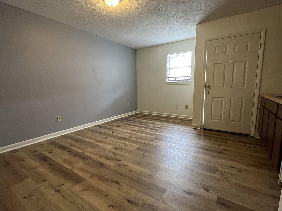 31 8th Street Northwest 31 8th St NW Arab AL Zillow