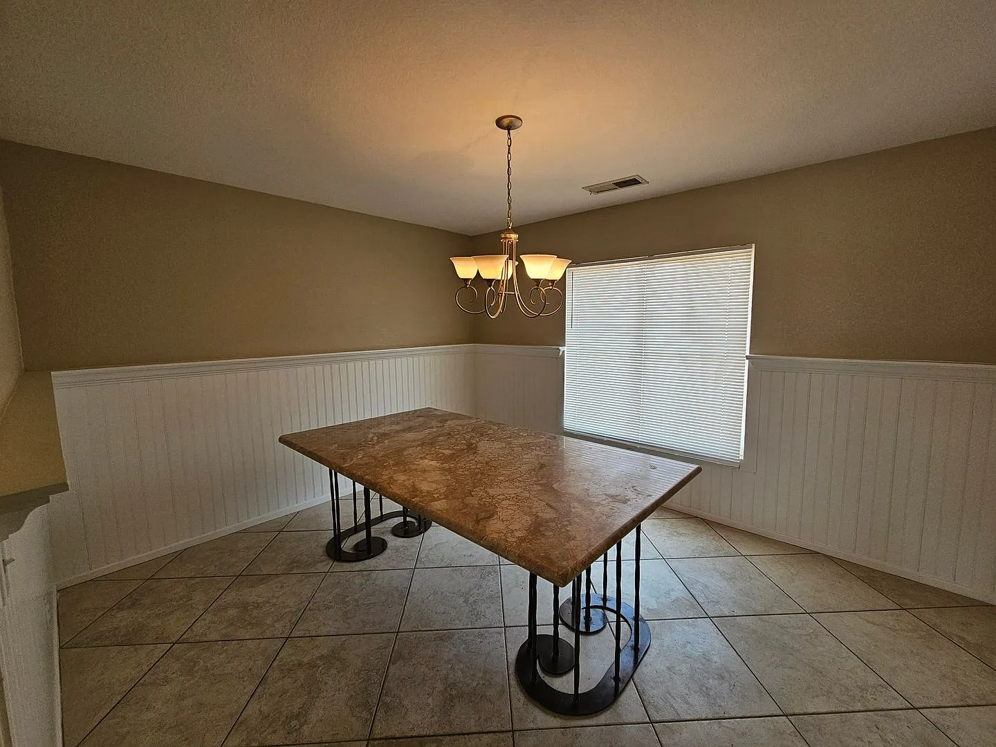 Home for Rent in Imperial — Photo 3