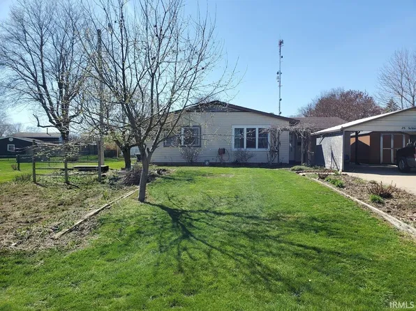 25 Schiele Rd, Logansport, IN 46947