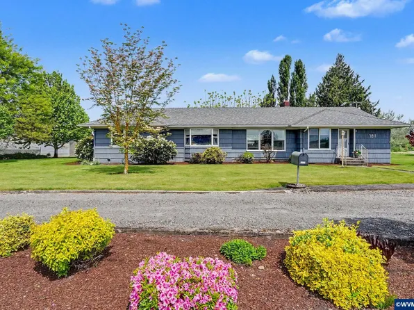 7811 Rambler Dr NE, Salem, OR 97305
