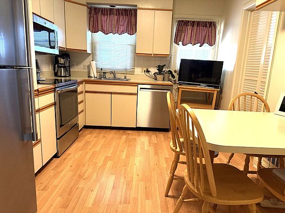 5th image of 3102 Hatton Rd