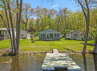 3035 S Wolf Dr, Pleasant Lake, IN 46779