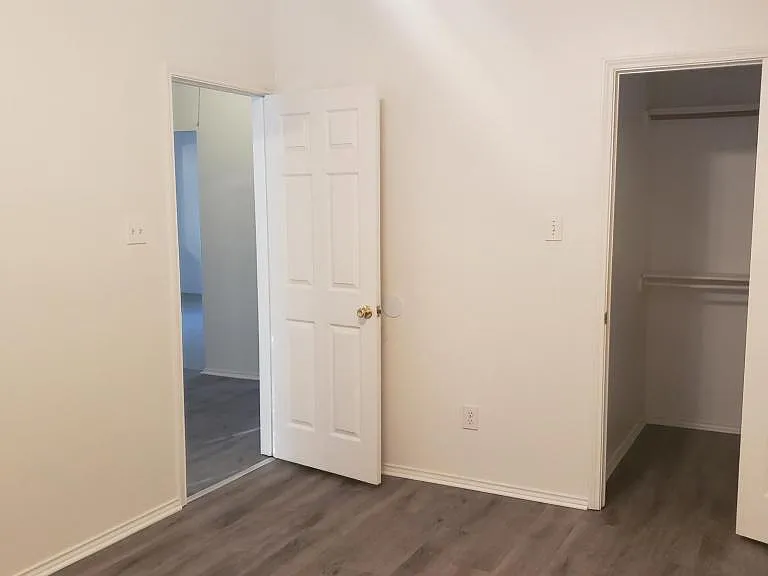 924 Hillrise Dr — Photo 24