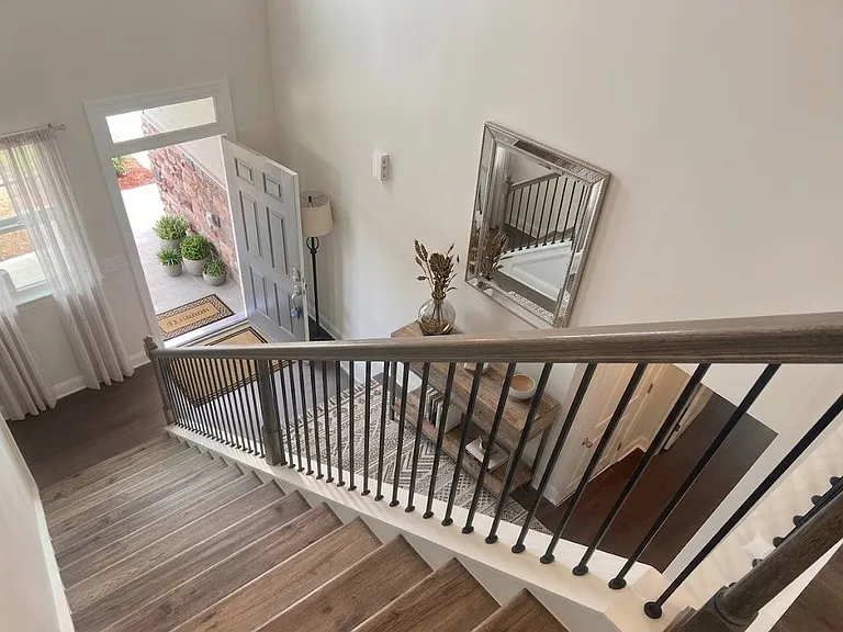 Foyer-Virtually Staged-Design 1