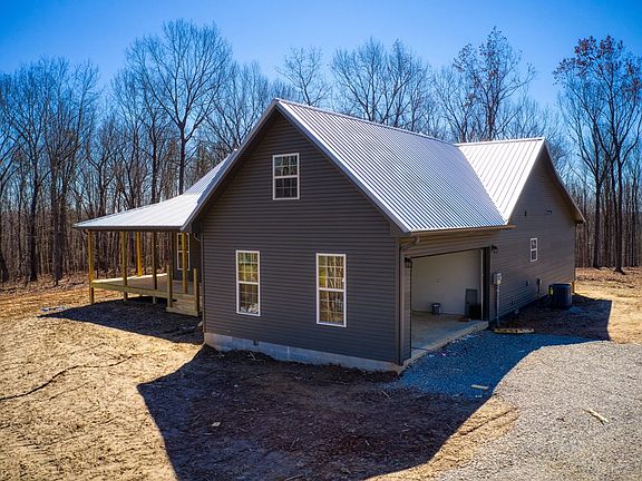 4th image of 1230 Darrow Ridge Rd