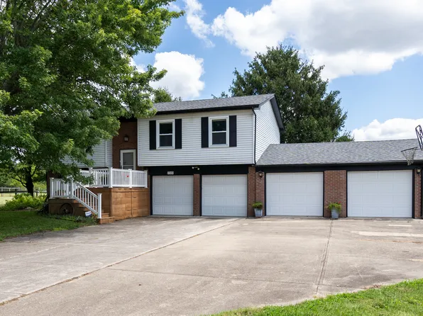 7369 Mann Rd, Indianapolis, IN 46221