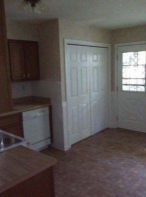 2nd image of 6908 Hillindale Dr