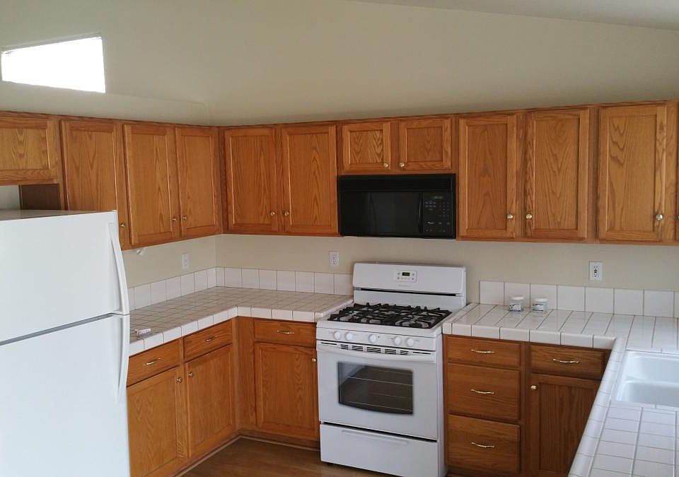 2nd image of 3636 Amur Maple Dr