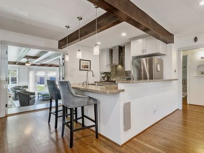 4911 W Mountain View Dr, San Diego, CA, 92116