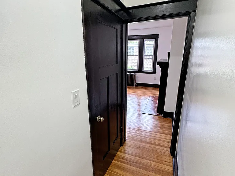259 Gross St — Photo 16