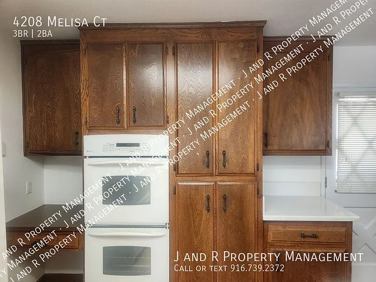 4208 Melisa Ct — Photo 14